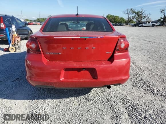 ✅ 2013 Dodge Avenger SXT • VIN: 1C3CDZCB9DN626016 • Lot: 49717855. Wystawiony na Copart z przebiegiem 184 884 mil. Bezpłatny archiwum sprzedaży aukcyjnych z USA i szczegółowy raport historii pojazdu na DreamBid. Zdjęcie 6.