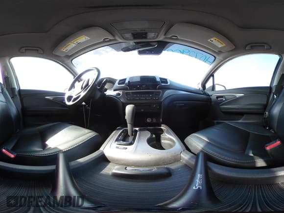 ✅ 2019 Honda Pilot EX-L • VIN: 5FNYF5H43KB005056 • Lot: 40729093. Wystawiony na IAAI z przebiegiem 78 339 mil. Bezpłatny archiwum sprzedaży aukcyjnych z USA i szczegółowy raport historii pojazdu na DreamBid. Zdjęcie 18.