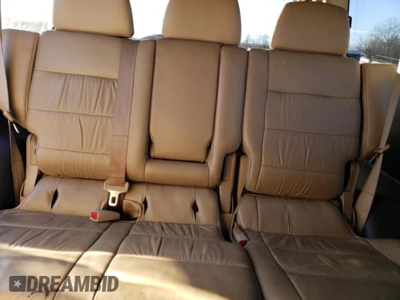 ✅ 2005 Mitsubishi Montero Limited • VIN: JA4MW51S85J000501 • Lot: 88287585. Listed on Copart with 153,943 mi. Free auction sales archive from the USA and detailed vehicle history report at DreamBid. Image 10.