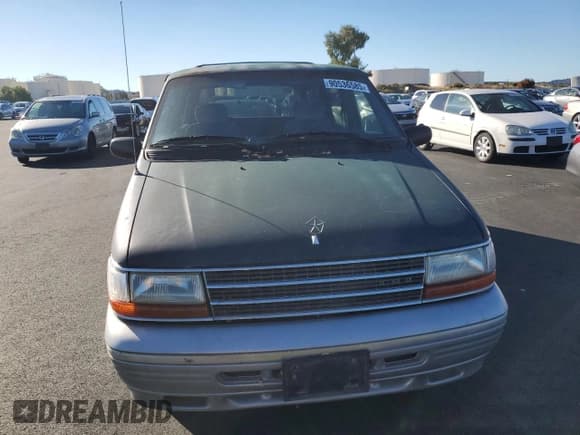 ✅ 1995 Plymouth Grand Voyager • VIN: 1P4GH54L7SX600075 • Лот: 90536585. Опубликован ранее на Copart с пробегом 155 821 миль. Бесплатный доступ к архиву аукционных продаж из США и подробный отчёт об истории автомобиля на DreamBid. Изображение 5.