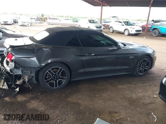 ✅ 2020 Ford Mustang GT Premium • VIN: 1FATP8FF3L5115224 • Lot: 43075882. Listed on IAAI with 111,292 mi. Free auction sales archive from the USA and detailed vehicle history report at DreamBid. Image 14.