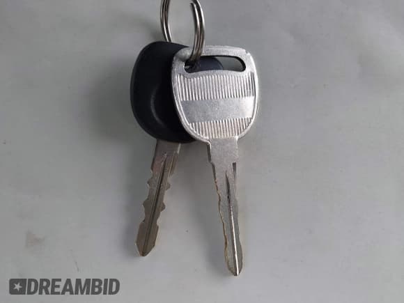 ✅ 2002 Chevrolet S-10 • VIN: 1GCCS19W928137964 • Лот: 41692833. Опубликован ранее на IAAI с пробегом 233 830 миль. Бесплатный доступ к архиву аукционных продаж из США и подробный отчёт об истории автомобиля на DreamBid. Изображение 11.