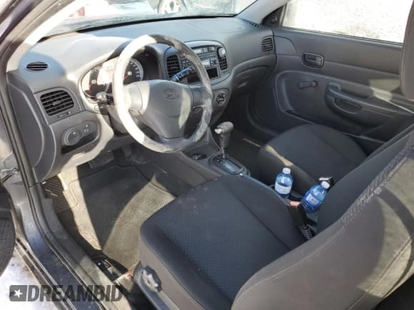 ✅ 2011 Hyundai Accent L • VIN: KMHCN3BC0BU196956 • Лот: 45455095. Опубликован ранее на Copart с пробегом 156 364 миль. Бесплатный доступ к архиву аукционных продаж из США и подробный отчёт об истории автомобиля на DreamBid. Изображение 7.