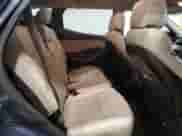 2017 Hyundai Santa Fe 2.0T z VIN 5XYZUDLA7HG439497, wystawiony jako Copart lot #44578505 z przebiegiem 122 067 mil mil oraz Szkoda całkowita • Salvage title. Historia ofert i sprzedaży dostępna na DreamBid. Obrazek 11.