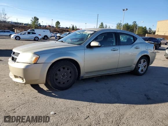 ✅ 2010 Dodge Avenger R/T • VIN: 1B3CC5FB2AN133214 • Лот: 88853555. Опубликован ранее на Copart с пробегом 238 014 миль. Бесплатный доступ к архиву аукционных продаж из США и подробный отчёт об истории автомобиля на DreamBid. Изображение 1.