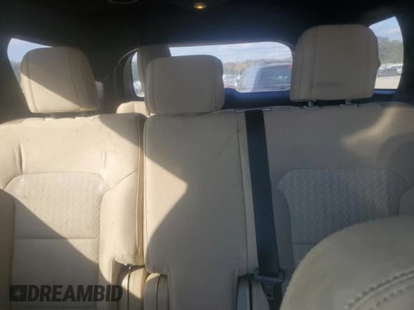 ✅ 2016 Ford Explorer • VIN: 1FM5K7B87GGC91220 • Lot: 91839745. Wystawiony na Copart z przebiegiem 169 923 mil. Bezpłatny archiwum sprzedaży aukcyjnych z USA i szczegółowy raport historii pojazdu na DreamBid. Zdjęcie 10.