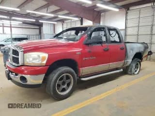 ✅ 2006 Dodge 1500 SLT • VIN: 1D7HU18236S568913 • Лот: 66873295. Опубликован ранее на Copart с пробегом Не указан. Бесплатный доступ к архиву аукционных продаж из США и подробный отчёт об истории автомобиля на DreamBid. Изображение 1.