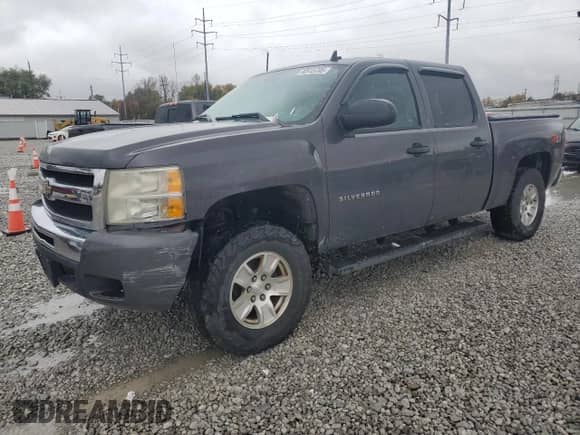 2011 Chevrolet Silverado 1500 LT с VIN 3GCPKSE36BG217073, выставлен на аукционе Copart как лот 90915785 с пробегом 144 236 миль миль и Чистый • Clean title. История ставок и продаж доступна на DreamBid. Изображение 1.