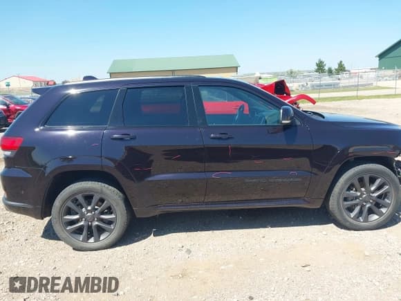 ✅ 2018 Jeep Grand Cherokee High Altitude • VIN: 1C4RJFCG7JC503024 • Лот: 42926121. Опубликован ранее на IAAI с пробегом 59 267 миль. Бесплатный доступ к архиву аукционных продаж из США и подробный отчёт об истории автомобиля на DreamBid. Изображение 14.