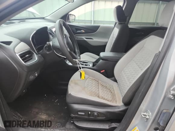 ✅ 2022 Chevrolet Equinox LT • VIN: 3GNAXUEV0NL106025 • Лот: 85157975. Опубликован ранее на Copart с пробегом 81 382 миль. Бесплатный доступ к архиву аукционных продаж из США и подробный отчёт об истории автомобиля на DreamBid. Изображение 7.