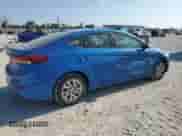 2017 Hyundai Elantra SE с VIN KMHD74LF5HU329717, выставлен на аукционе Copart как лот 86710125 с пробегом 104 422 миль миль и Списание • Salvage title. История ставок и продаж доступна на DreamBid. Изображение 3.