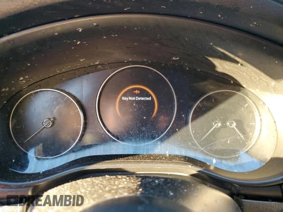 ✅ 2024 Mazda 3 Carbon Edition • VIN: JM1BPBYY4R1704400 • Lot: 88689475. Wystawiony na Copart z przebiegiem Nie podano. Bezpłatny archiwum sprzedaży aukcyjnych z USA i szczegółowy raport historii pojazdu na DreamBid. Zdjęcie 9.