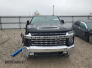 ✅ 2020 Chevrolet Silverado 2500HD LTZ • VIN: 1GC4YPEY4LF194342 • Лот: 93471865. Опубликован ранее на Copart с пробегом 54 053 миль. Бесплатный доступ к архиву аукционных продаж из США и подробный отчёт об истории автомобиля на DreamBid. Изображение 5.
