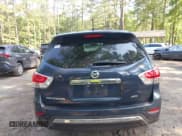 ✅ 2015 Nissan Pathfinder S • VIN: 5N1AR2MM6FC614377 • Lot: 42587061. Wystawiony na IAAI z przebiegiem 123 731 mil. Bezpłatny archiwum sprzedaży aukcyjnych z USA i szczegółowy raport historii pojazdu na DreamBid. Zdjęcie 17.