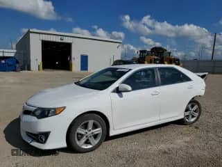 2012 Toyota Camry L z VIN 4T1BF1FK9CU125562, wystawiony jako Copart lot #69662055 z przebiegiem 225 411 mil mil oraz Szkoda całkowita • Salvage title. Historia ofert i sprzedaży dostępna na DreamBid. Obrazek 1.