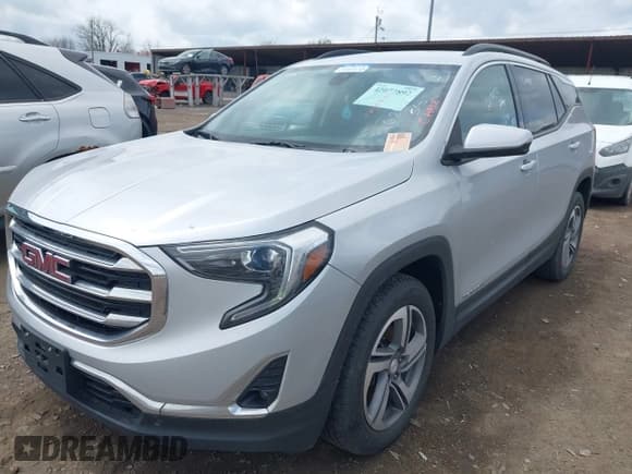 ✅ 2020 GMC Terrain SLT • VIN: 3GKALVEV5LL268423 • Lot: 42077892. Listed on IAAI with 104,735 mi. Free auction sales archive from the USA and detailed vehicle history report at DreamBid. Image 2.