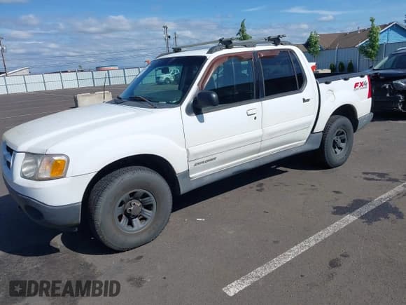 ✅ 2001 Ford Explorer Sport Trac • VIN: 1FMZU77E61UA32995 • Lot: 42249255. Wystawiony na IAAI z przebiegiem 307 869 mil. Bezpłatny archiwum sprzedaży aukcyjnych z USA i szczegółowy raport historii pojazdu na DreamBid. Zdjęcie 2.