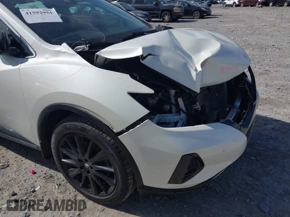 ✅ 2022 Nissan Murano SV • VIN: 5N1AZ2BJ0NC121155 • Lot: 41592951. Listed on IAAI with 31,933 mi. Free auction sales archive from the USA and detailed vehicle history report at DreamBid. Image 18.