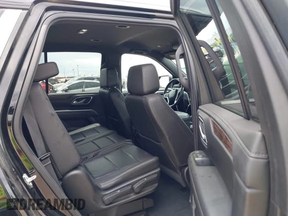 ✅ 2021 Chevrolet Tahoe LT • VIN: 1GNSKNKD2MR120746 • Lot: 42348341. Listed on IAAI with 85,070 mi. Free auction sales archive from the USA and detailed vehicle history report at DreamBid. Image 8.