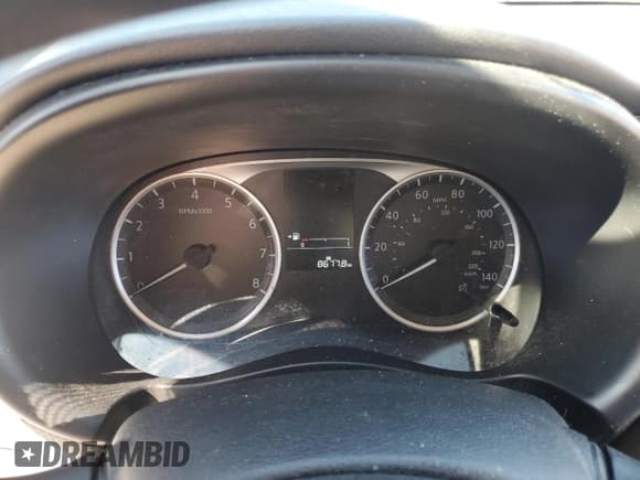 ✅ 2021 Nissan Kicks S • VIN: 3N1CP5BV0ML470247 • Lot: 82189935. Wystawiony na Copart z przebiegiem 86 778 mil. Bezpłatny archiwum sprzedaży aukcyjnych z USA i szczegółowy raport historii pojazdu na DreamBid. Zdjęcie 9.