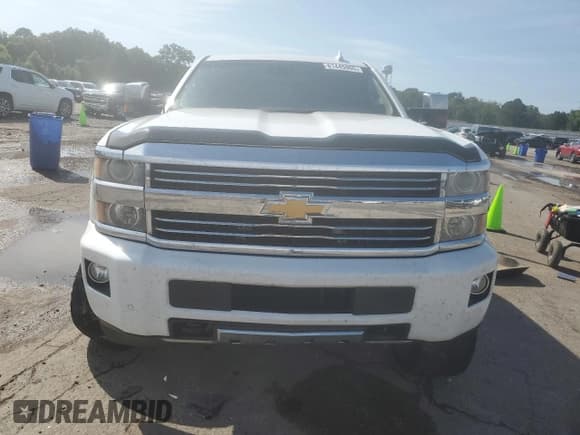 ✅ 2015 Chevrolet Silverado 2500HD High Country • VIN: 1GC1KXE82FF665056 • Lot: 61445905. Listed on Copart with 186,061 mi. Free auction sales archive from the USA and detailed vehicle history report at DreamBid. Image 5.