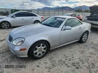 ✅ 2003 Mercedes-Benz SLK 230 Kompressor • VIN: WDBKK49F53F280886 • Lot: 71877895. Wystawiony na Copart z przebiegiem 65 868 mil. Bezpłatny archiwum sprzedaży aukcyjnych z USA i szczegółowy raport historii pojazdu na DreamBid. Zdjęcie 1.
