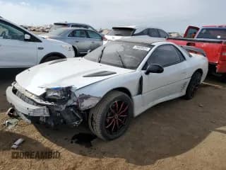 ✅ 1992 Mitsubishi 3000GT • VIN: JA3XE74C1NY066108 • Lot: 75669024. Wystawiony na Copart z przebiegiem 177 762 mil. Bezpłatny archiwum sprzedaży aukcyjnych z USA i szczegółowy raport historii pojazdu na DreamBid. Zdjęcie 1.