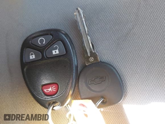 ✅ 2008 Chevrolet HHR LT • VIN: 3GNDA23DX8S571418 • Lot: 41720366. Listed on IAAI with 63,993 mi. Free auction sales archive from the USA and detailed vehicle history report at DreamBid. Image 11.