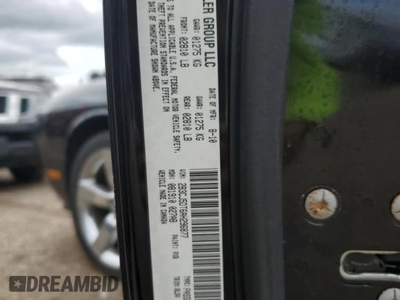 ✅ 2010 Dodge Challenger R/T Classic • VIN: 2B3CJ5DT6AH296877 • Lot: 72045134. Wystawiony na Copart z przebiegiem 58 647 mil. Bezpłatny archiwum sprzedaży aukcyjnych z USA i szczegółowy raport historii pojazdu na DreamBid. Zdjęcie 12.