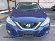 ✅ 2017 Nissan Sentra S • VIN: 3N1AB7AP6HY211808 • Lot: 43402451. Wystawiony na IAAI z przebiegiem 98 800 mil. Bezpłatny archiwum sprzedaży aukcyjnych z USA i szczegółowy raport historii pojazdu na DreamBid. Zdjęcie 6.