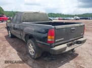 ✅ 2003 GMC Sierra Denali • VIN: 2GTFK69U931306619 • Lot: 42441809. Wystawiony na IAAI z przebiegiem 226 864 mil. Bezpłatny archiwum sprzedaży aukcyjnych z USA i szczegółowy raport historii pojazdu na DreamBid. Zdjęcie 3.