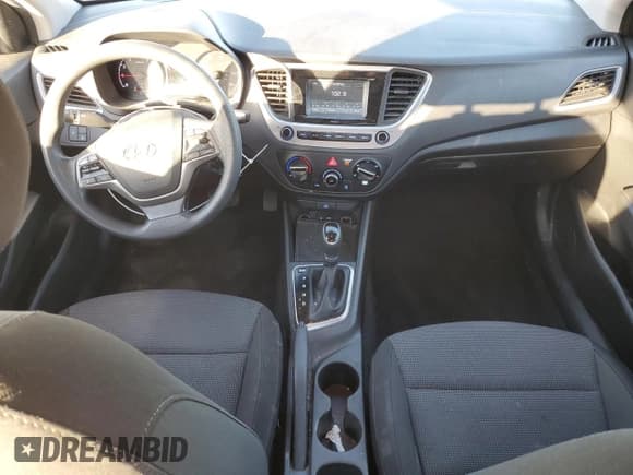 ✅ 2018 Hyundai Accent SE • VIN: 3KPC24A30JE012035 • Lot: 91490855. Wystawiony na Copart z przebiegiem 95 045 mil. Bezpłatny archiwum sprzedaży aukcyjnych z USA i szczegółowy raport historii pojazdu na DreamBid. Zdjęcie 8.