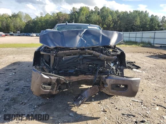 ✅ 2022 Ram 2500 Laramie • VIN: 3C6UR5FL9NG228448 • Lot: 81833605. Listed on Copart with Not provided. Free auction sales archive from the USA and detailed vehicle history report at DreamBid. Image 5.