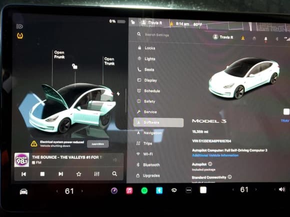 ✅ 2023 Tesla Model 3 • VIN: 5YJ3E1EA6PF615704 • Lot: 57164405. Wystawiony na Copart z przebiegiem 15 359 mil. Bezpłatny archiwum sprzedaży aukcyjnych z USA i szczegółowy raport historii pojazdu na DreamBid. Zdjęcie 9.