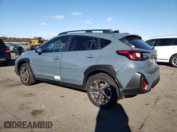 ✅ 2024 Subaru Crosstrek Premium • VIN: JF2GUADC3R8884206 • Lot: 91127675. Listed on Copart with 4,975 mi. Free auction sales archive from the USA and detailed vehicle history report at DreamBid. Image 2.