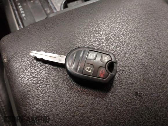 ✅ 2013 Ford F-150 XL • VIN: 1FTFX1ET6DFD24281 • Lot: 41843671. Listed on IAAI with 144,721 mi. Free auction sales archive from the USA and detailed vehicle history report at DreamBid. Image 11.