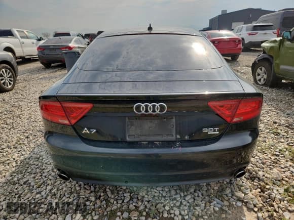 ✅ 2014 Audi A7 Premium Plus • VIN: WAUWGAFC9EN068088 • Lot: 70277105. Wystawiony na Copart z przebiegiem 147 407 mil. Bezpłatny archiwum sprzedaży aukcyjnych z USA i szczegółowy raport historii pojazdu na DreamBid. Zdjęcie 6.