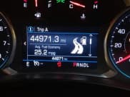 ✅ 2019 Chevrolet Equinox LT • VIN: 2GNAXUEV3K6171077 • Lot: 43381295. Listed on IAAI with 44,971 mi. Free auction sales archive from the USA and detailed vehicle history report at DreamBid. Image 16.