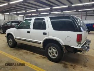 ✅ 1998 Chevrolet Blazer LT • VIN: 1GNDT13W5W2158448 • Lot: 51223255. Wystawiony na Copart z przebiegiem 298 952 mil. Bezpłatny archiwum sprzedaży aukcyjnych z USA i szczegółowy raport historii pojazdu na DreamBid. Zdjęcie 2.