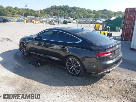✅ 2018 Audi S5 Sportback Prestige • VIN: WAUC4CF59JA034761 • Lot: 43444805. Listed on IAAI with 170,121 mi. Free auction sales archive from the USA and detailed vehicle history report at DreamBid. Image 3.