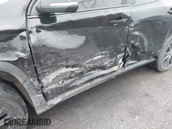 ✅ 2023 GMC Acadia SLE • VIN: 1GKKNRL40PZ216373 • Лот: 41977638. Опубликован ранее на IAAI с пробегом 16 470 миль. Бесплатный доступ к архиву аукционных продаж из США и подробный отчёт об истории автомобиля на DreamBid. Изображение 6.