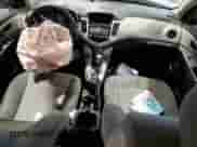 2011 Chevrolet Cruze 1LT z VIN 1G1PF5S97B7156738, wystawiony jako Copart lot #90886405 z przebiegiem Nie podano mil oraz Szkoda całkowita • Salvage title. Historia ofert i sprzedaży dostępna na DreamBid. Obrazek 8.