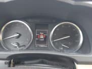 ✅ 2014 Toyota Highlander XLE • VIN: 5TDJKRFH5ES010561 • Lot: 43249313. Listed on IAAI with 139,895 mi. Free auction sales archive from the USA and detailed vehicle history report at DreamBid. Image 7.