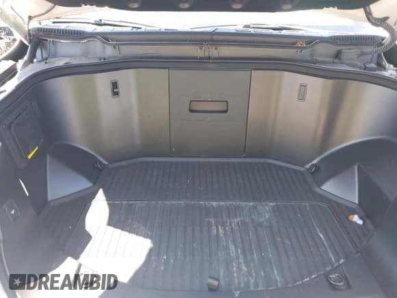 ✅ 2022 Ford F-150 Lightning Pro • VIN: 1FTVW1EL3NWG16227 • Lot: 41994584. Listed on IAAI with 23,341 mi. Free auction sales archive from the USA and detailed vehicle history report at DreamBid. Image 10.