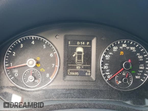 ✅ 2014 Volkswagen Eos Executive • VIN: WVWFW8AH4EV001514 • Lot: 61766495. Wystawiony na Copart z przebiegiem 120 695 mil. Bezpłatny archiwum sprzedaży aukcyjnych z USA i szczegółowy raport historii pojazdu na DreamBid. Zdjęcie 9.