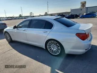 ✅ 2011 BMW 7 Series • VIN: WBAKX8C59BC198179 • Lot: 90595305. Listed on Copart with 123,788 mi. Free auction sales archive from the USA and detailed vehicle history report at DreamBid. Image 2.