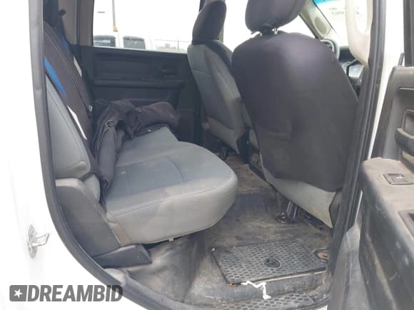 ✅ 2014 Ram 2500 Tradesman • VIN: 3C6UR5CL7EG320453 • Лот: 42493063. Опубликован ранее на IAAI с пробегом 365 401 миль. Бесплатный доступ к архиву аукционных продаж из США и подробный отчёт об истории автомобиля на DreamBid. Изображение 8.