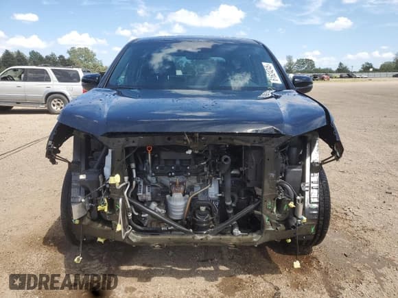 ✅ 2022 Honda Passport EX-L • VIN: 5FNYF8H53NB021918 • Lot: 61624245. Listed on Copart with 10,066 mi. Free auction sales archive from the USA and detailed vehicle history report at DreamBid. Image 5.