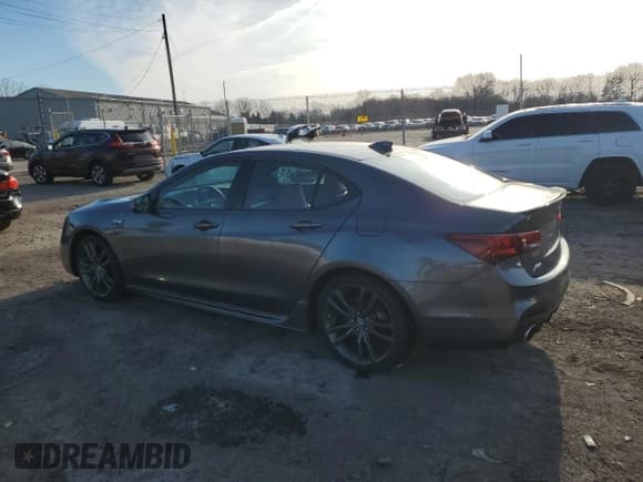 ✅ 2019 Acura TLX w/A-Spec Pkg • VIN: 19UUB1F63KA004698 • Лот: 45551595. Опубликован ранее на Copart с пробегом Не указан. Бесплатный доступ к архиву аукционных продаж из США и подробный отчёт об истории автомобиля на DreamBid. Изображение 2.