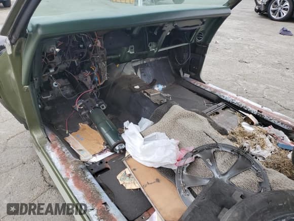 ✅ 1969 Pontiac Firebird • VIN: 223379L105693 • Lot: 70870904. Listed on Copart with Not provided. Free auction sales archive from the USA and detailed vehicle history report at DreamBid. Image 8.